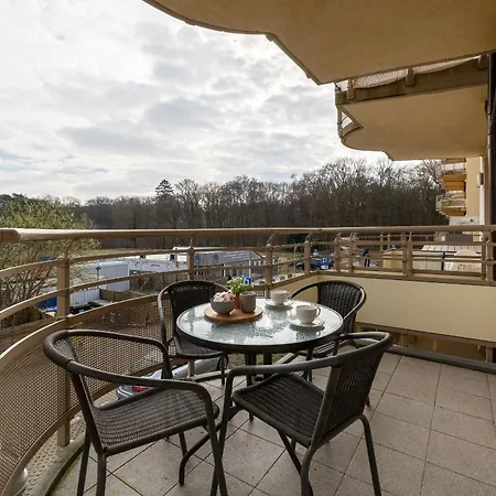 Modern Studio With Balcony 650 M From The Beach By Rent Like Home Świnoujście Esterno foto