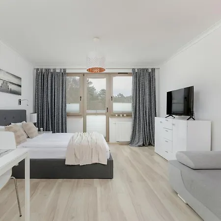 Modern Studio With Balcony 650 M From The Beach By Rent Like Home Świnoujście Esterno foto
